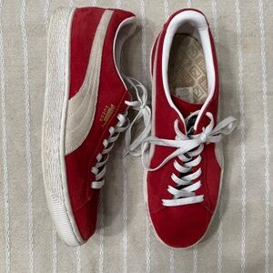 PUMA Suede Classic Red Size 9.5  352634 65